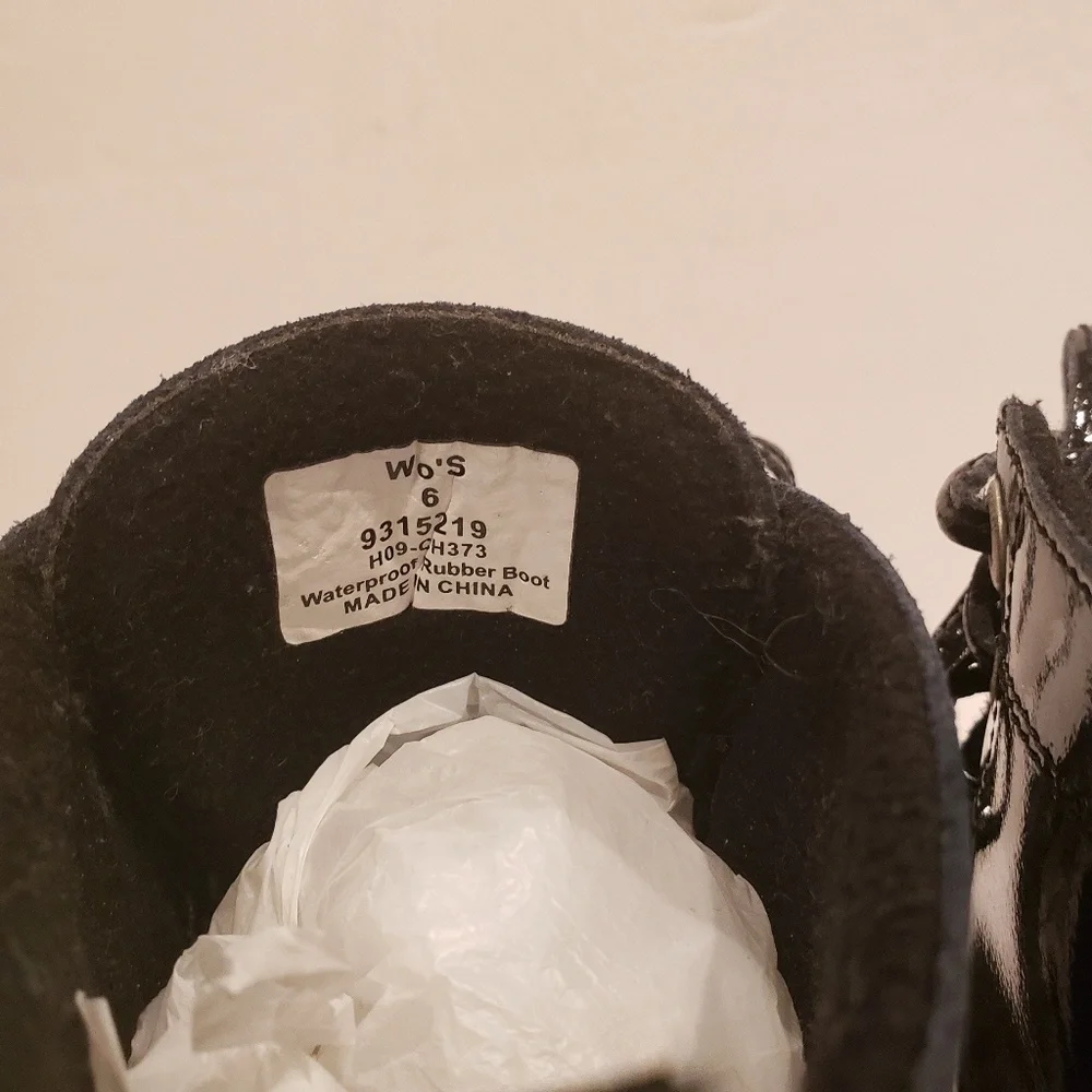 Sperry snowboot black patent leather rainboot womens size 6 black duckboot